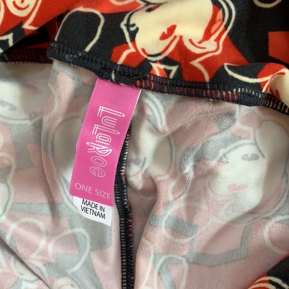 LulaRoe OS Disney Leggings - Picture 4 of 5